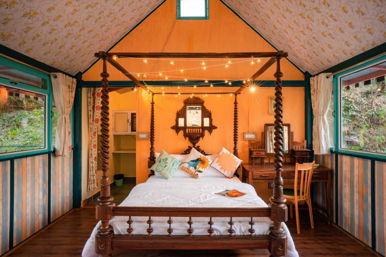 Zostel Mussoorie- Kempty Hostel Mussoorie