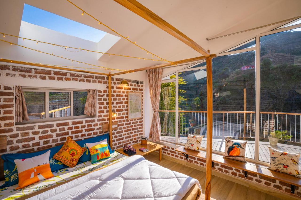 Zostel Mussoorie- Kempty * Mussoorie