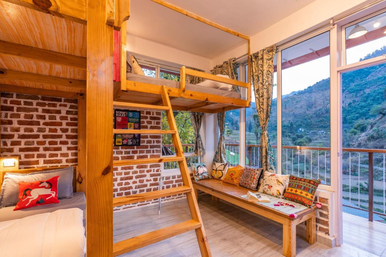Zostel Mussoorie- Kempty Mussoorie